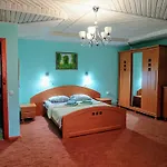 Guest house Hollywood