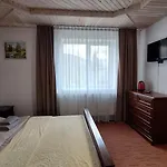 Guest house Hollywood *