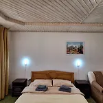 Guest house Hollywood