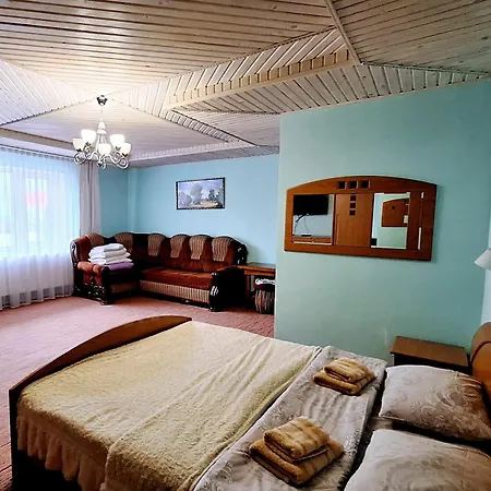 Guest house Hollywood