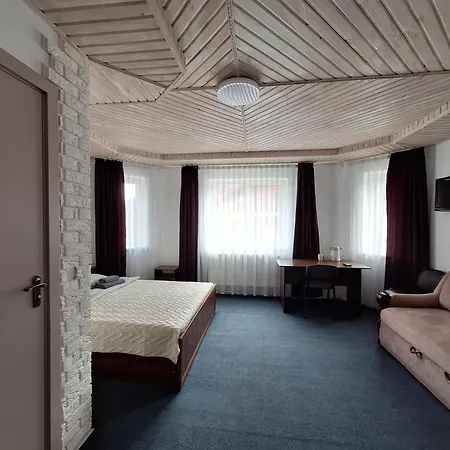Guest house Hollywood