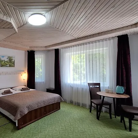 Guest house Hollywood *