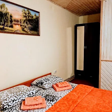 Guest house Hollywood *