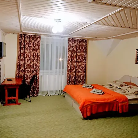 Guest house Hollywood *