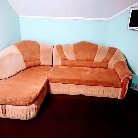 Hollywood Guest house