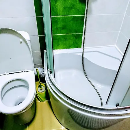 Hollywood Guest house *